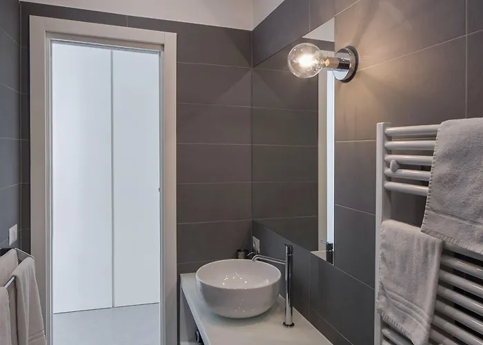 Relais Castel Nuovo 4* Naples