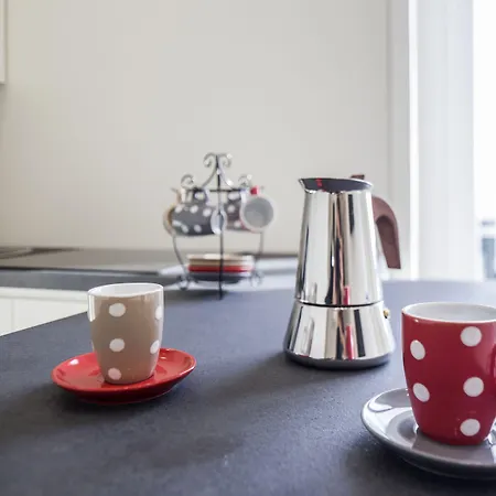 Relais Castel Nuovo מלון דירות נאפולי