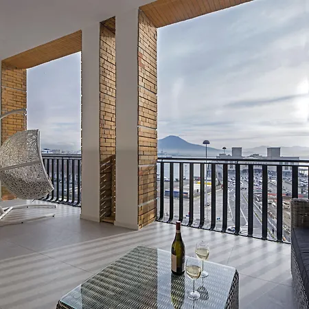 Relais Castel Nuovo מלון דירות 4*