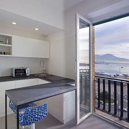 Relais Castel Nuovo 4* נאפולי