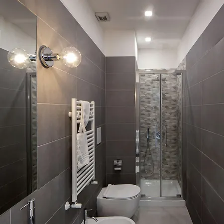 Relais Castel Nuovo מלון דירות