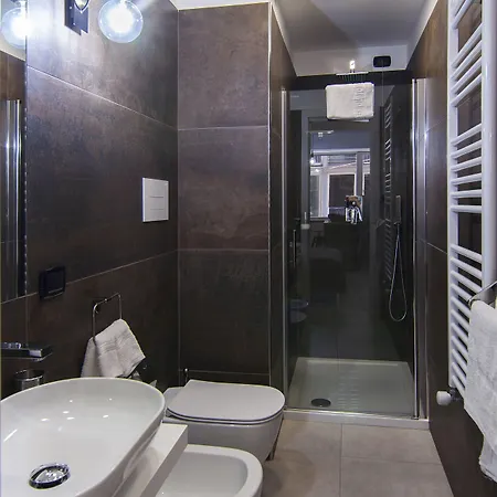 Relais Castel Nuovo מלון דירות נאפולי