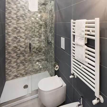 מלון דירות Relais Castel Nuovo