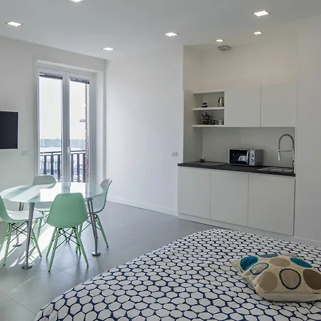 Ξενοδοχείο με διαμερίσματα Relais Castel Nuovo Νάπολη