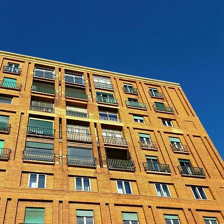 Aparthotel Relais Castel Nuovo 3*