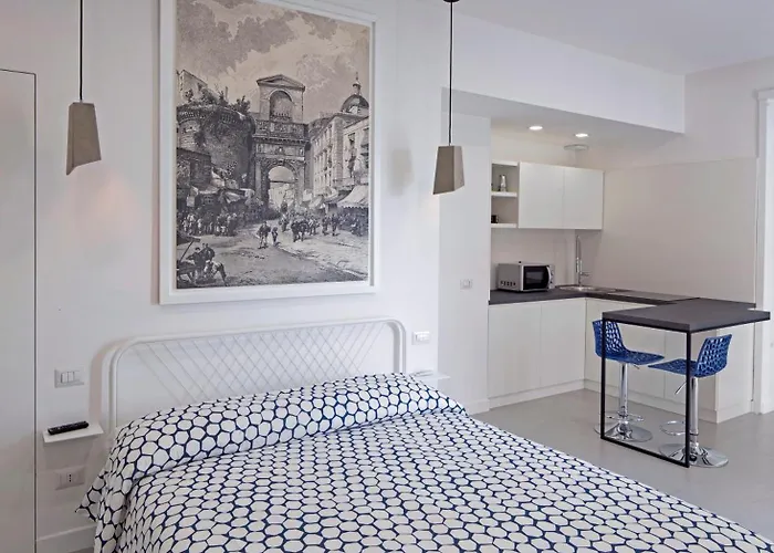 Apartahotel Relais Castel Nuovo Nápoles